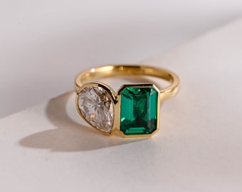 Solid Gold Toi et Moi Ring, Bezel Pear Moissanite & Lab Grown Emerald Two Stone Engagement Ring, Promise Ring, Birthday Gift for Women