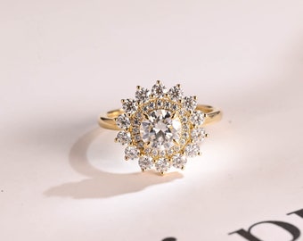 Sunflower Round Moissanite Ring, Vintage Solid Gold Engagement Ring, Proposal Ring, Anniversary Gift for Her, Unique Promise Ring for Women