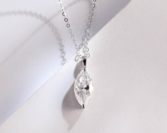 9K/14K/18K Solid Gold Marquise Cut Moissanite Pendant Necklace/ Anniversary Gift for Women/ Birthday Gift for Her/ Christmas Gift for Wife