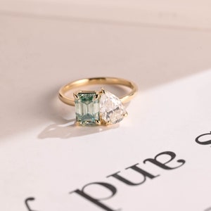 Solid Gold Toi et Moi Ring, Green Emerald Cut Moissanite & Pear Cut Moissanite Engagement Ring,  Two Stone Ring, Best Gift for Woman, Wife