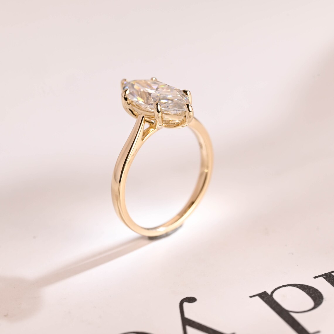 Anello Fidanzamento Uomo Moissanite 2 Ct Oro Bianco 14k | Taglio Tondo Halo