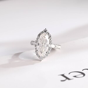 IGI Certified Oval Lab Grown Diamond Engagement Ring, Solid Gold D/VS1 Diamond Unique Proposal Ring, Anniversary Gift for Wife