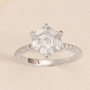 9K/14K/18K Solid Gold Half Eternity Hexagon Cut Moissanite Engagement Ring/ Promise Ring/ Anniversary Gift for Women/ Birthday Gift for Her