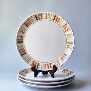 Noritake Progression Mardi Gras MCM dinner plates set of four