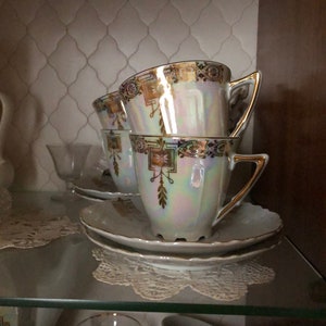 Service à café et à thé en porcelaine antique du premier quart du XXe siècle