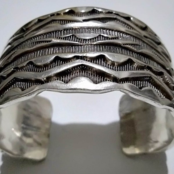 Vintage Navajo Heavy Solid Sterling Silver Cuff Bracelet ( Unsigned by Andy Cadman? )