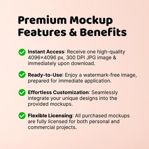 Puede incluir: Fondo rosa claro con el texto "Premium Mockup Features & Benefits" en negrita negra. Debajo, vi&ntilde;etas detallan caracter&iacute;sticas como acceso instant&aacute;neo a una imagen de alta calidad de 4096x4096 px, formato listo para usar, personalizaci&oacute;n sencilla y licencia flexible.