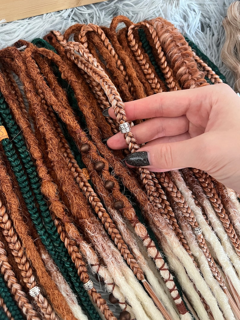 Boho dreadlocks Ginger synthetic dreads Double ended dreadlock Light orange to blonde ombré Dreadlock extensions Green dreads Full set image 11