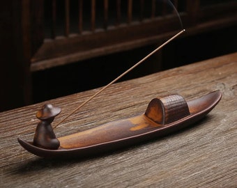 Porta incienso de cerámica con forma de barco hecho a mano: un regalo para meditar