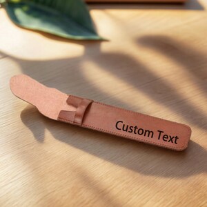 Vatertagsgeschenke, Benutzerdefinierte Name Stiftetui, Stifthalter aus Leder mit Gravur, personalisierte Stifttasche, Jahrestagsgeschenk für Paare, Geschenke für Ihn