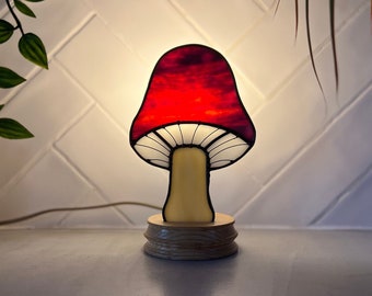 Toadstool Fan Lamp