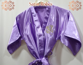 Personalisierte Roben Kundenspezifische Roben Kundenspezifische Brautrobe Brautjungfer-Roben Brautjungfer Geschenk Hen Party-Robe Geburtstags-Roben Satin-Robe Kinderroben