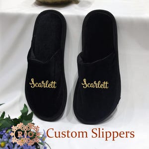Spa Customized slippers, Bridesmaid Slippers, Bachelorette Slippers, Bride gift, Bridesmaid gifts, Bride slippers, Bridal Shower gifts -Wish
