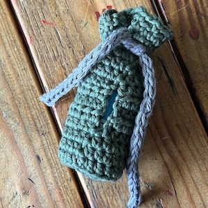 Crochet Poo-Bag Holder Pattern - dog accessories - DIGITAL DOWNLOAD ONLY