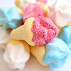 Marshmallow Ice Cream Cones Multicolor Soft Sweets Marshmallow Cake Topping Party Favor Candy Marshmallow Mixed Candy 500g (17.63oz)