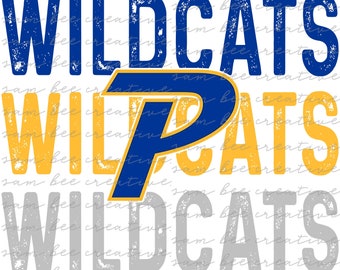 Puede incluir: Diseño gráfico con la palabra "WILDCATS" en azul, dorado y gris, con una textura desgastada. Una "P" estilizada en azul y dorado está centrada en el diseño. El fondo tiene un patrón repetido de las palabras "sam bee creative".