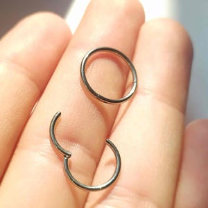 Seamless Septum Ring - 16g Septum Ring Clicker - Pierced Septum Nosering - Nose Ring Clicker - Septum Hoop Ring - Hinged Nose Ring Hoop Gold