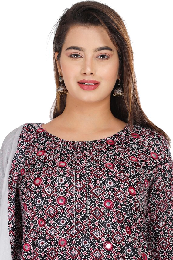 Ladies Printed Cotton Kurti Pant Set, Size: Xl, 100 Gsm at Rs 650/piece in  New Delhi