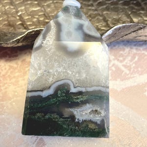 Moss Agate Crystal Point, Moss Agate Crystal Tower, Moss Agate Stone, Crystal Points and Towers, Polished Moss Agate Crystals