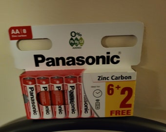 new in the original packaging - PANASONIC AA batteries - 8 pack  x 2 - expiry date 02-2026