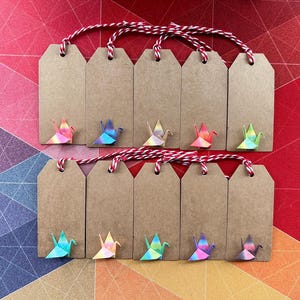 Cadeaukaartjes origami kraan, origami kraanvogels, handgemaakte cadeaukaartjes, originele cadeaukaartjes, origami naamkaartjes, cadeaukaartjes, gunstkaartjes bruiloft