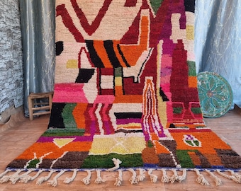 Handwoven Moroccan Wool Rug: Berber Design, Vintage Style