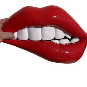 Pop Art -  Wall Art, 3D Sculptures, Comic popart, wow ,shock comic style, Modern art, GIANT LIPS “Desidero” Acrylic painted