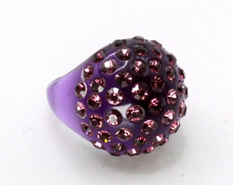 Vintage Early Plastic Purple Lucite Rhinestones Dome Ring