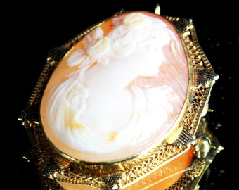 14K Edwardian Two Tone Carved Cameo Lady Pin Pendant