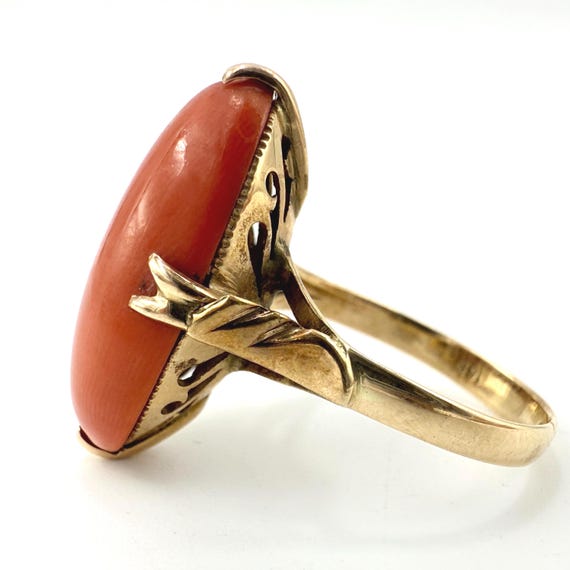 Antique 1890's 18K Gold Mediterranean Coral Cabochon  Ring View 4