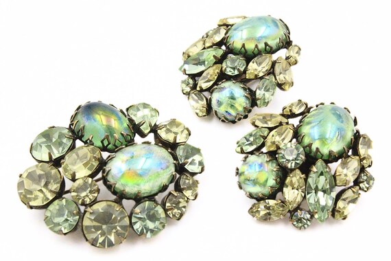 Outstanding REGENCY Signed Iridescent Yellow Gree… - image 1