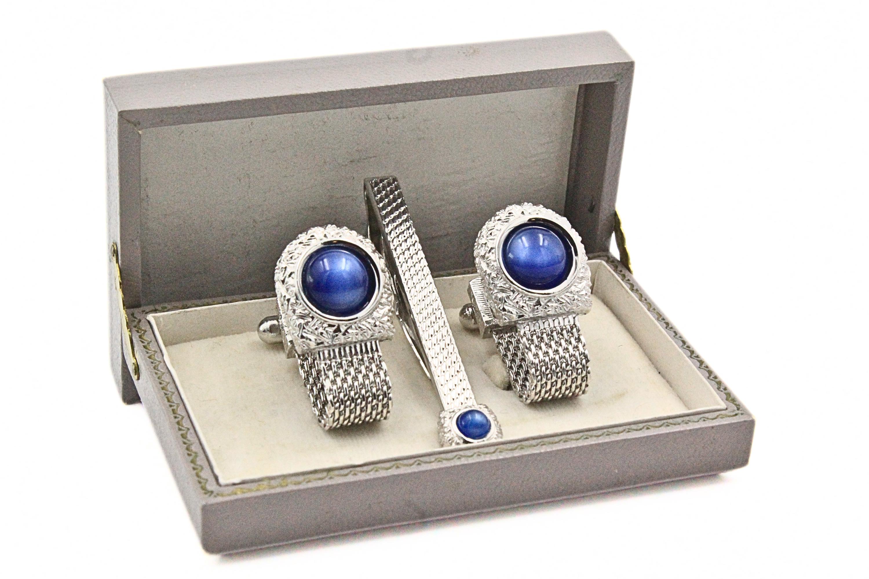 Swank Designer High End Blue Dome Thermoset Silver Plate Mesh