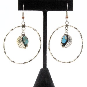 ■VINTAGE HOLLYWOOD■ Petit Cloud Earrings VH2336EA002B Amazon.com: Lova Jewelry Vintage Black White Silhouette