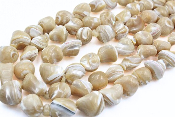 Kenneth Lane Signed Designer Shell Bead Triple St… - image 7