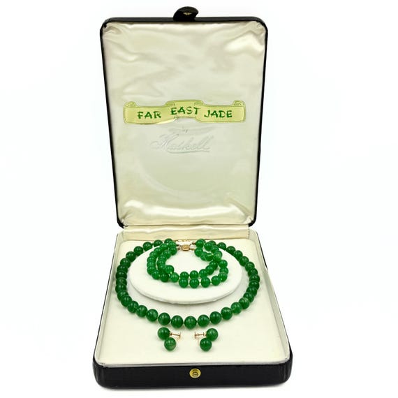 Far East Jade by Haskell Marked 14k Gold Hand Knotted Jade Demi Parure Set