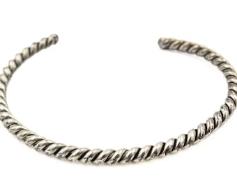 STERLING ネイティブアメリカン シルバー925ツイストカフブレスレット