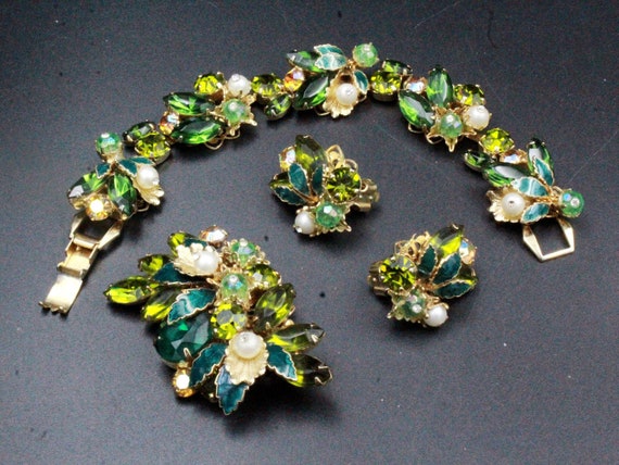 vintage jewelryえす Weiss Signed Rare High End Greens Pearl Rhinestones Glass