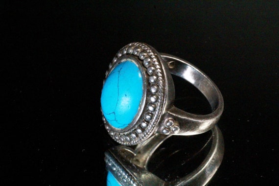 Vintage Sterling Silver Turquoise Cabochon Ring - image 3
