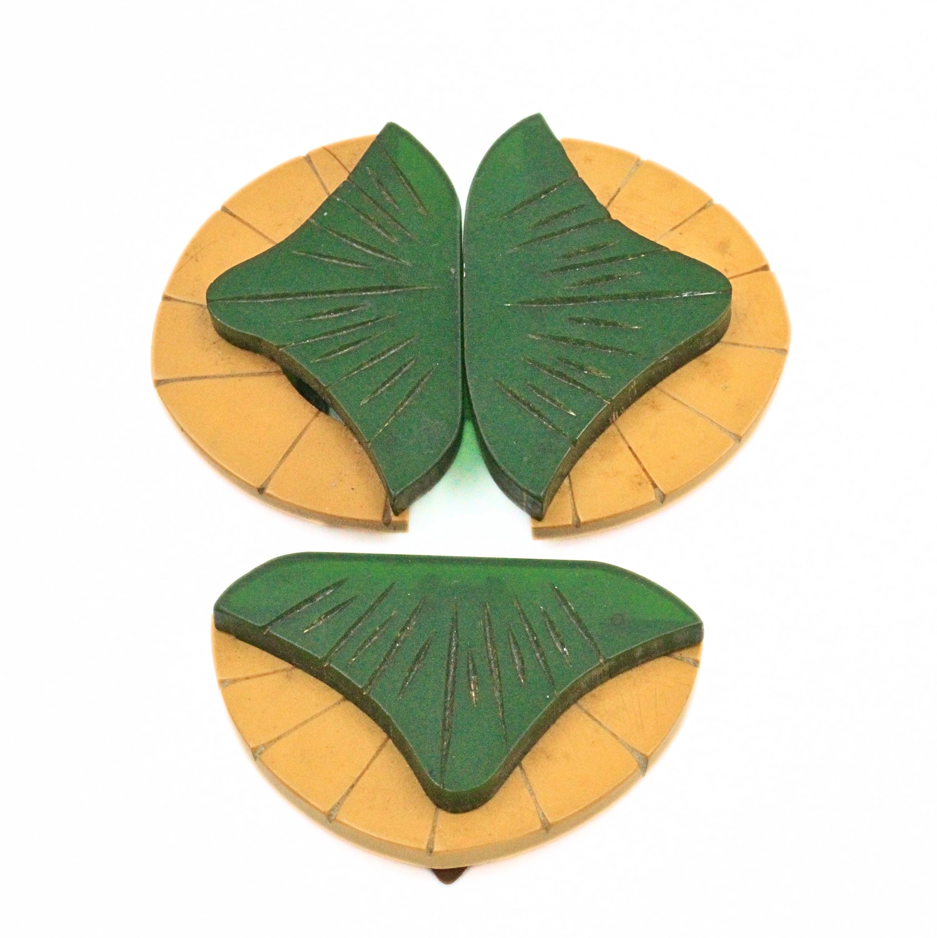 Antique Art Deco Early Plastic Bakelite Green Yellow Pin  display picture 1