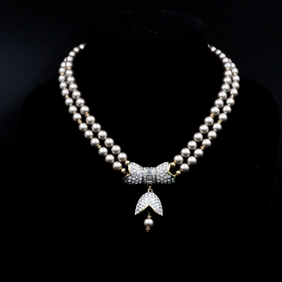 Sphinx Designer Grey Pearl Pave Rhinestones Neckl… - image 2