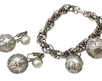 Park Lane Designer High End Capped Chained Faux Pearl Silver Tone Bracelet Earrings Set