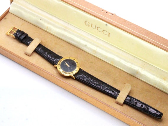 Vintage Gucci Black Dial Roman Leather All Origin… - image 2