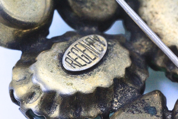 Outstanding REGENCY Signed Iridescent Yellow Gree… - image 9