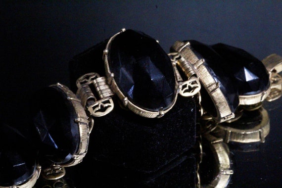 Vintage Black Faceted Lucite Cabochon Link Wide B… - image 3