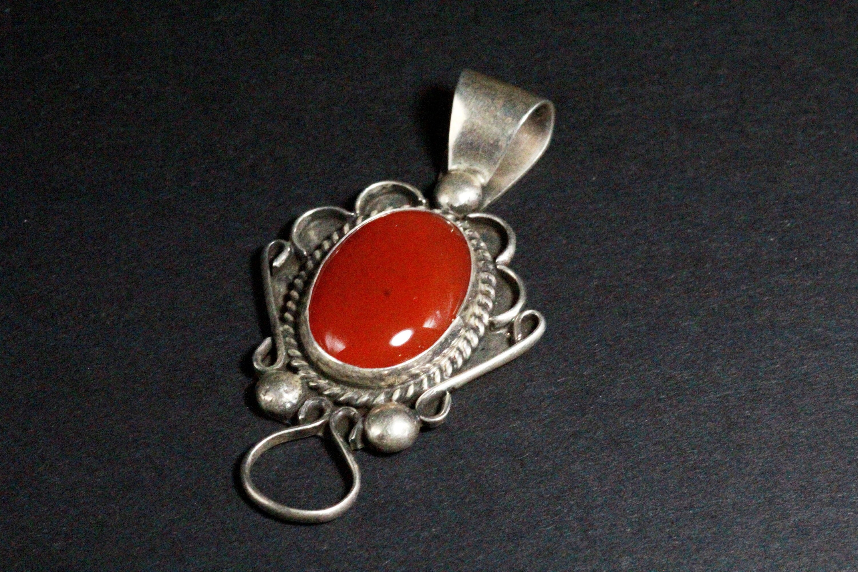 Opulent Vintage Native American Navajo Graduating Turquoise Sterling Silver Tubule Necklace Opulent Vintage Native American Navajo Graduating Turquoise Sterling Silver Tubule Necklace