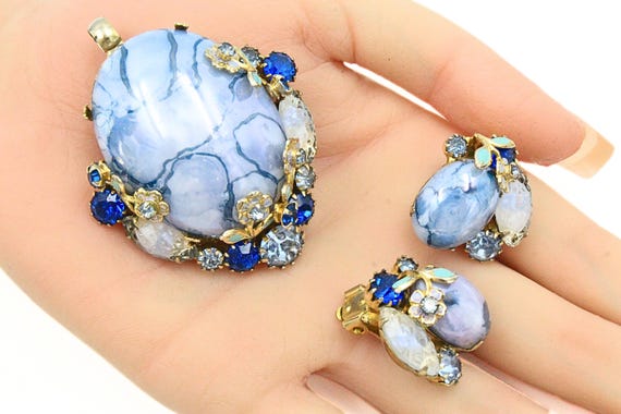 Exquisite Alice Caviness Unsigned White Crackle B… - image 4