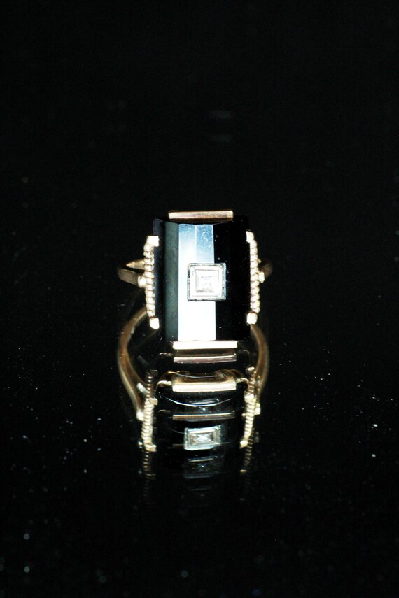 Antique Art Deco 10K Gold Onyx Diamond Ring - image 5