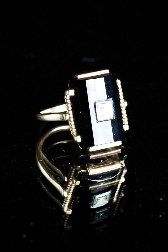 Antique Art Deco 10K Gold Onyx Diamond Ring - image 2