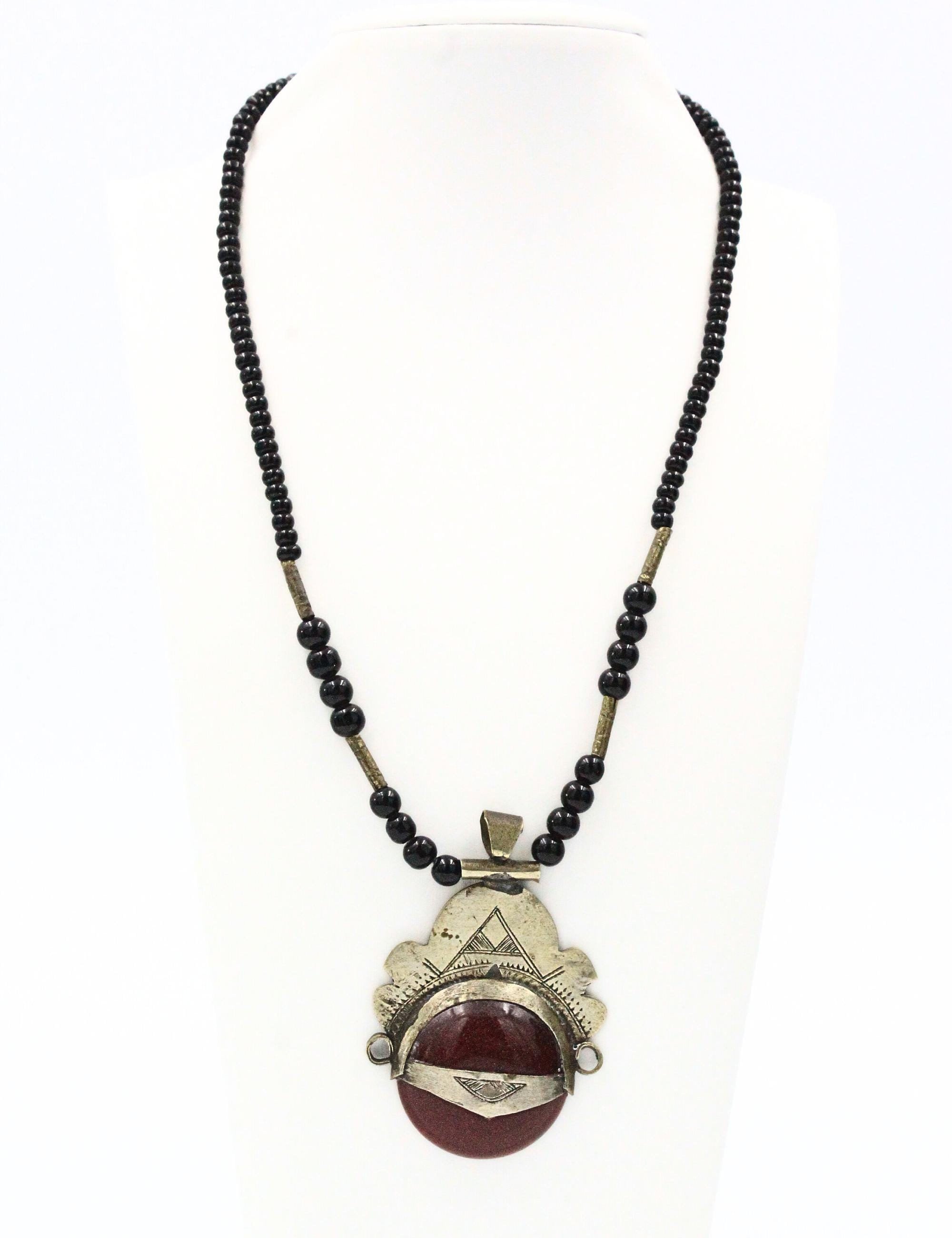 Astonishing Vintage Tuareg Ethnic Carnelian Onyx Beaded Necklace 