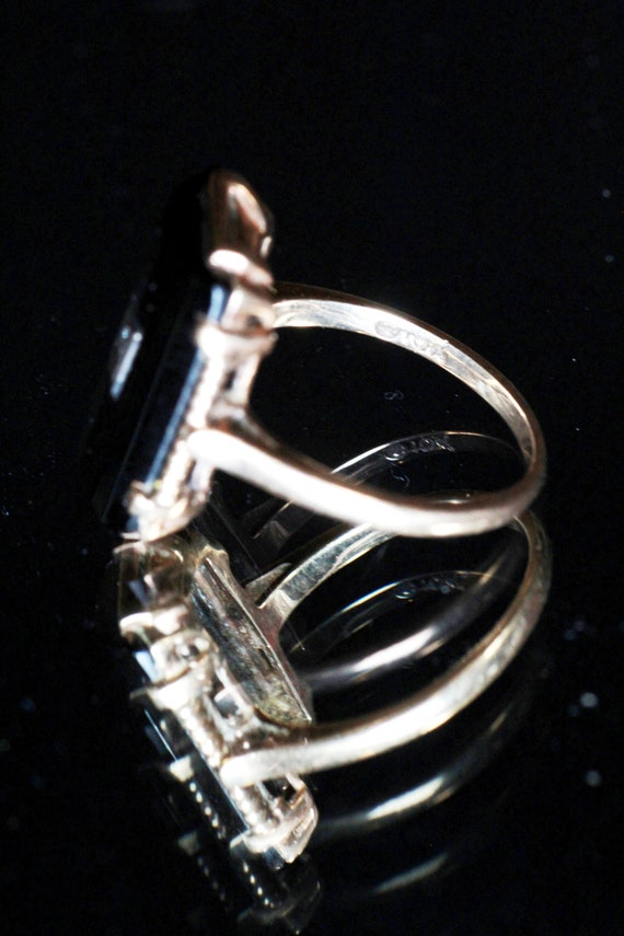 Antique Art Deco 10K Gold Onyx Diamond Ring - image 8
